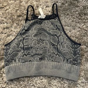 Printed cropped workout tank